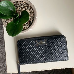 Full Size Genuine Black Kate Spade Wallet ♠️